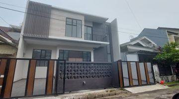 Gambar 1 Rumah Baru Modern Bintaro Jaya Sektor 9