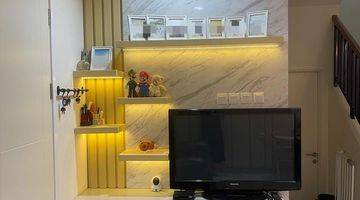 Gambar 1 Rumah cantik Tesla Gading Serpong sudah semi Furnished 