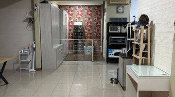 Gambar 5 Rumah Bagus Siap Huni di Regency Melati Mas, Tangerang Selatan, Semi Furnished, SHM