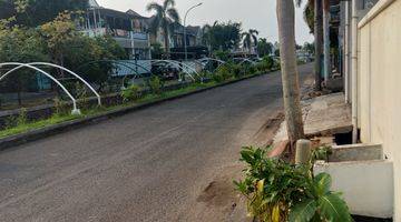 Gambar 5 Dijual Rumah Posisi Hook 2 Lantai di Serpong Park Boulevard SHM Kondisi Bagus