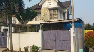 Gambar 1 Dijual Rumah Posisi Hook 2 Lantai di Serpong Park Boulevard SHM Kondisi Bagus