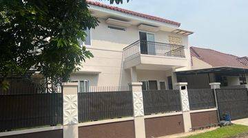 Gambar 1 Rumah Bagus 2 Lantai Posisi Hook di Villa Melati Mas Residence (Unfurnished, SHM)