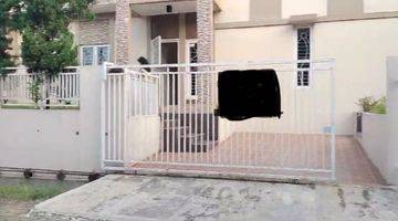 Gambar 5 Rumah 2 Lantai Bagus Unfurnished di Villa Melati Mas, Tangerang Selatan, SHM