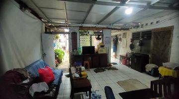 Gambar 4 Rumah Unfurnished SHM di Guntur, Jakarta Selatan