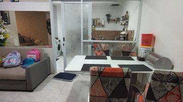 Gambar 3 Rumah Bagus Semi Furnished SHM di Kota Wisata, Jakarta Timur