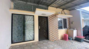 Gambar 5 Rumah Strategis Free Renov dekat Paradise Walk Serpong J25005