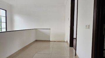 Gambar 4 Dijual Rumah Mewah De Park Jadeite Bsd