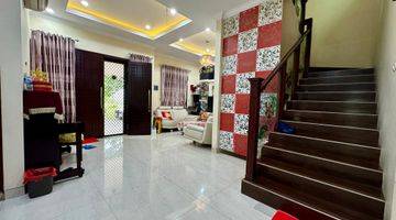 Gambar 5 Dijual Rumah Hoek Cantik The Icon Bsd