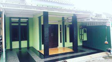 tampak depan rumah murah di jatibening dekat
