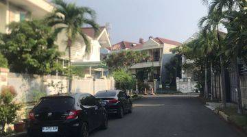 Gambar 2 Rumah Huk 2 Lantai