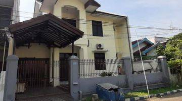 Gambar 2 Rumah Dijual Dekat Pusat Kota Sidoarjo (ring 1) Rumah 2 Lantai Shm Sudah Renovasi Selatan