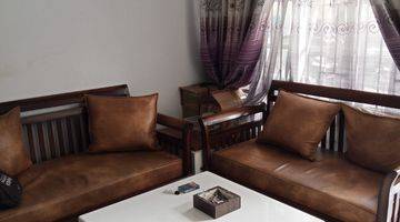 Gambar 1 Rumah Cakep Semi Furnished di Taman Kopo Indah 2