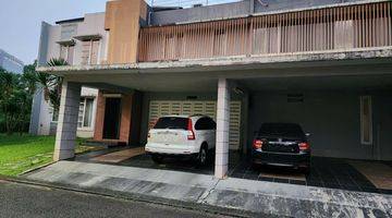 Gambar 2 Jual Bu Rumah Bagus 2 Lantai Hook Hadap Timur