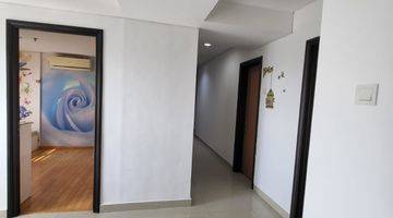 Gambar 1 Mg Suites Apartement Jl. Petempen 294 Gajah Mada Semarang