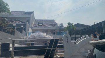 Gambar 5 Dijual Rumah 2 Lantai 4kt 4km di Greenville 