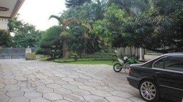 Gambar 1 Rumah American Classic Di Area Premium Dago Bandung 