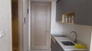 Gambar 3 Apartemen Taman Anggrek Residence Furnished Studio Jual Rugi 1 BR