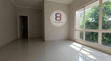 kamar tidur rumah di sektor 7 bintaro