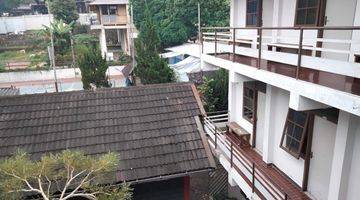 Gambar 1 Dijual rumah kost 3 lantai area UNPAR Bukit Jarian 