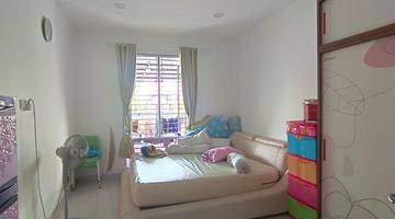 Gambar 4 Royal Grande, Batam Centre Rumah Bagus Hgb Hadap Timur,