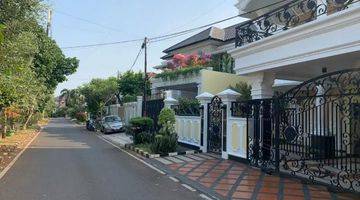 Gambar 2 Rumah Mewah Pondok Kelapa One Gate Sytem  Jakarta Timur