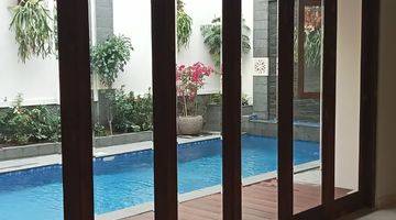 Gambar 4 Rumah Full Renovasi Ada Pool Jatipadang Pasar Minggu Jakarta Selatan