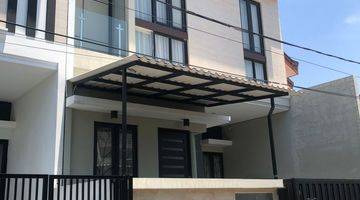 Gambar 2 Pondok Tjandra, Semi Furnished, Lebar 7m, One Gate, Hanya 1Man