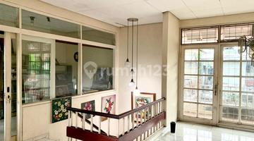 foto lainnya rumah 2 lantai di cireundeu