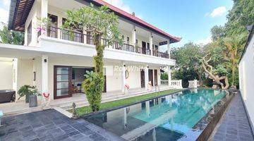 Gambar 1 Freehold Property In The Heart Of Canggu