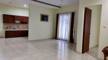 Gambar 4 Jual Rumah Jalan Kecapi 2 Lantai Jakarta Selatan 3 Kamar Tidur