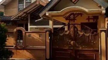 Gambar 1 Dijual Rumah SHM di Griya Kebraon Barat, Surabaya