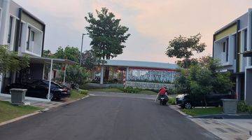 Gambar 3 Rumah 2 Lantai Bagus Baroni Summarecon Serpong