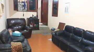 Gambar 3 Dijual Rumah di Perumahan Raffles Hills, Jakarta Timur