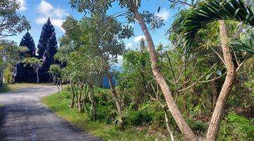 Gambar 4 Premium Tanah Dekat Tebing Pantai Padang Padang