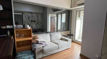 Gambar 5 Apartemen FULL FURNISHED Baru Renov Hadap TIMUR 