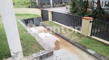 Gambar 5 rumah cantik dihook dekat kolam renang