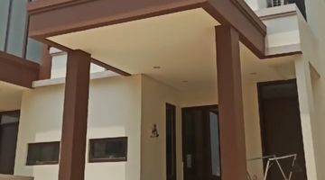 Gambar 1 Dijual Rumah Cantik di Lavon,cluster Osaka Full Furnished,