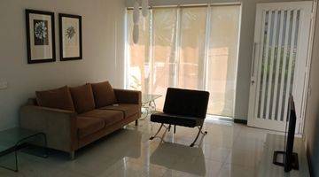 Gambar 1 Rumah 2 Lantai Bagus Furnished SHM di Wisata Bukit Mas, Du Lovre, Surabaya