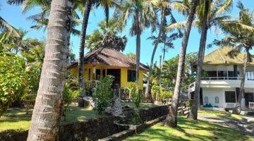 Gambar 4 Villa Pemandangan Los Pantai Karang Asem Bali Indonesia 