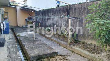 Gambar 5 RUMAH + TANAH LUAS PINGGIR JALAN RAYA