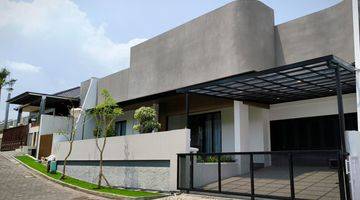 Gambar 1 Rumah Cantik Modern Di Kawasan Elit Semarang Selatan