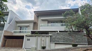 Gambar 1 Rumah Cantik Modern  Di Kawasan Elit Semarang Atas