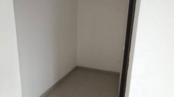 Gambar 5 Rumah 2 Lantai Unfurnished di Summarecon Bandung, Bandung