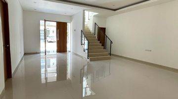 Gambar 2 Rumah 2 Lantai Bagus Unfurnished di Lalangbuana Singgasana Bandung, Bandung