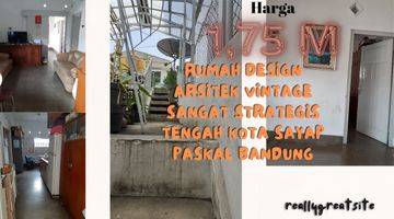 Gambar 1 Jual Rumah Design Arsitek Vintage Strategis,siap Huni Tengah Kota Sayap Paskal Bandung