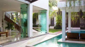 Gambar 2 Villa Just Walking Distance to Canggu Beach For Sale