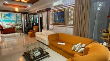 Gambar 1 Rumah Full Furnished Dalam Cluster De East Condet Jaktim