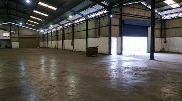 Gambar 4 Gudang Dengan Loading Dock Di Kbn Marunda 1.500m² Bagus