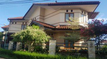 tampak depan dijual cepat rumah asri 2