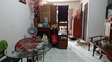 Gambar 3 Dijual Rumah Hook Di Tanahmas, Semarang